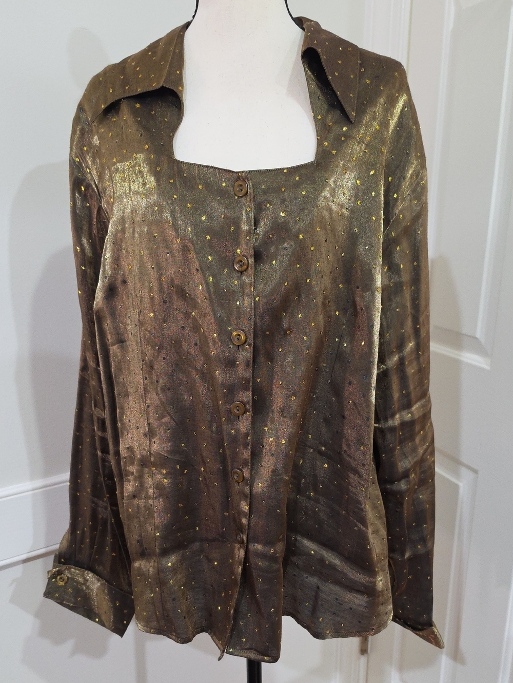 Vintage Blue Diamond Plus Shimmering Bronze Metallic Button-Down Blouse - S22/24